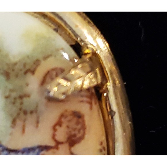 Vintage Unsigned Cabochon Limoges Cameo Portrait Pendant Necklace, Country Scene - Picture 9 of 10